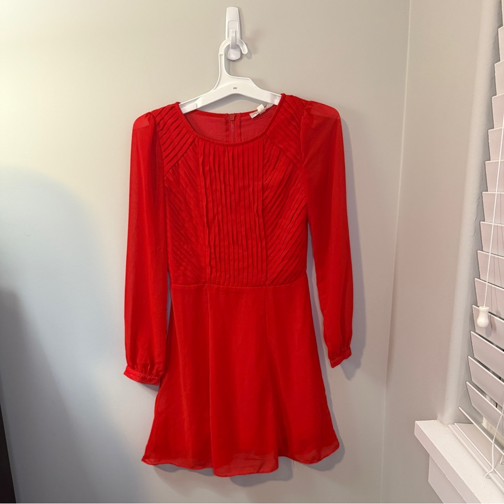 Elegant Women’s Red Dress